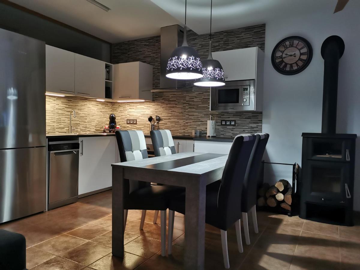 Loft Romantic Ca L'Enric Vique-Baix Emporda Regencos Bagian luar foto